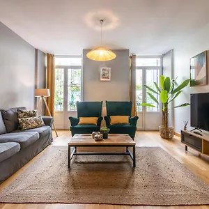  Apartment Legazpi, Amplio, Moderno Y Centrico Spain